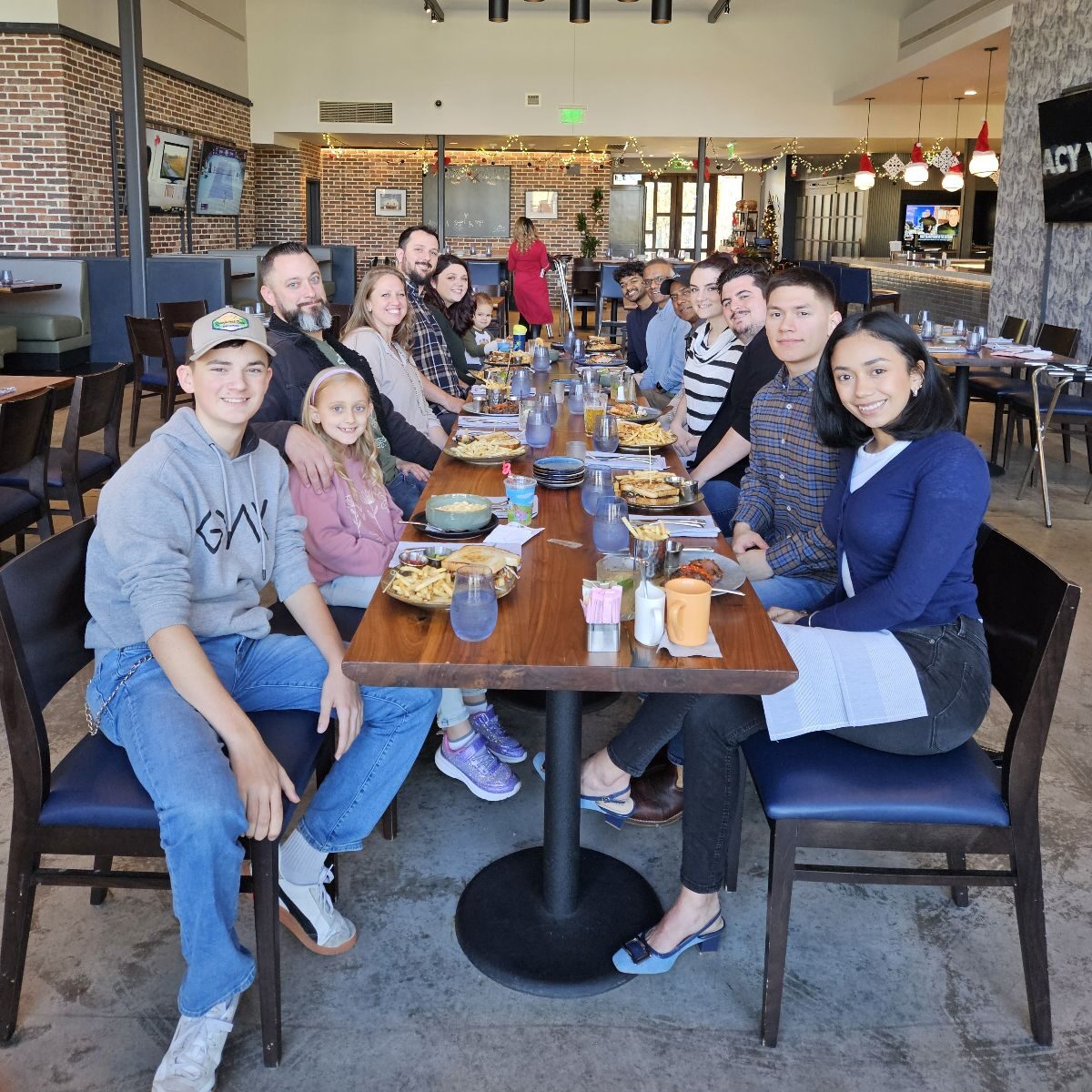 ITVibes team eating lunch