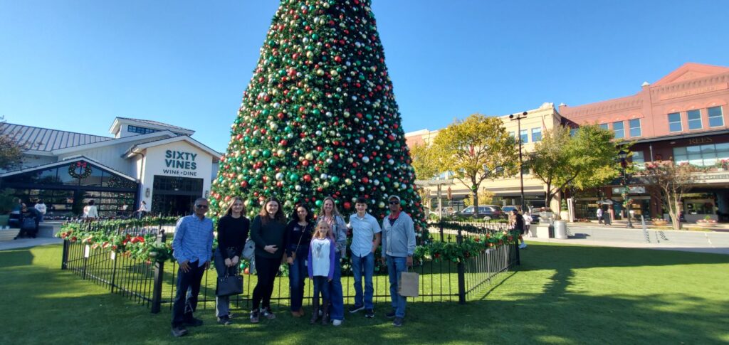 Itvibes team at christmas lunch in the woodlands texas | itvibes Itvibes Team at Christmas Lunch in the Woodlands Texas