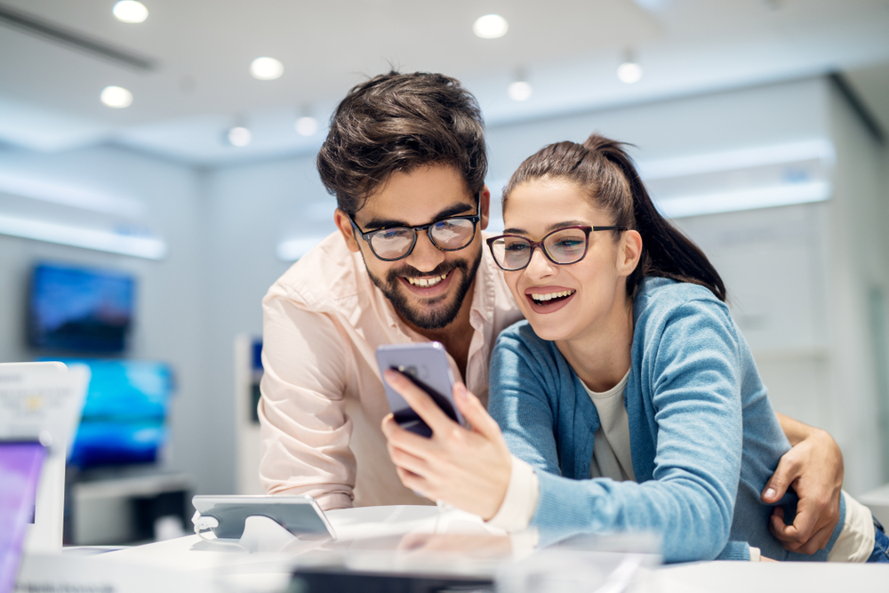 7 Easy Valentine’s Gifts for the Tech Lover in Your Life