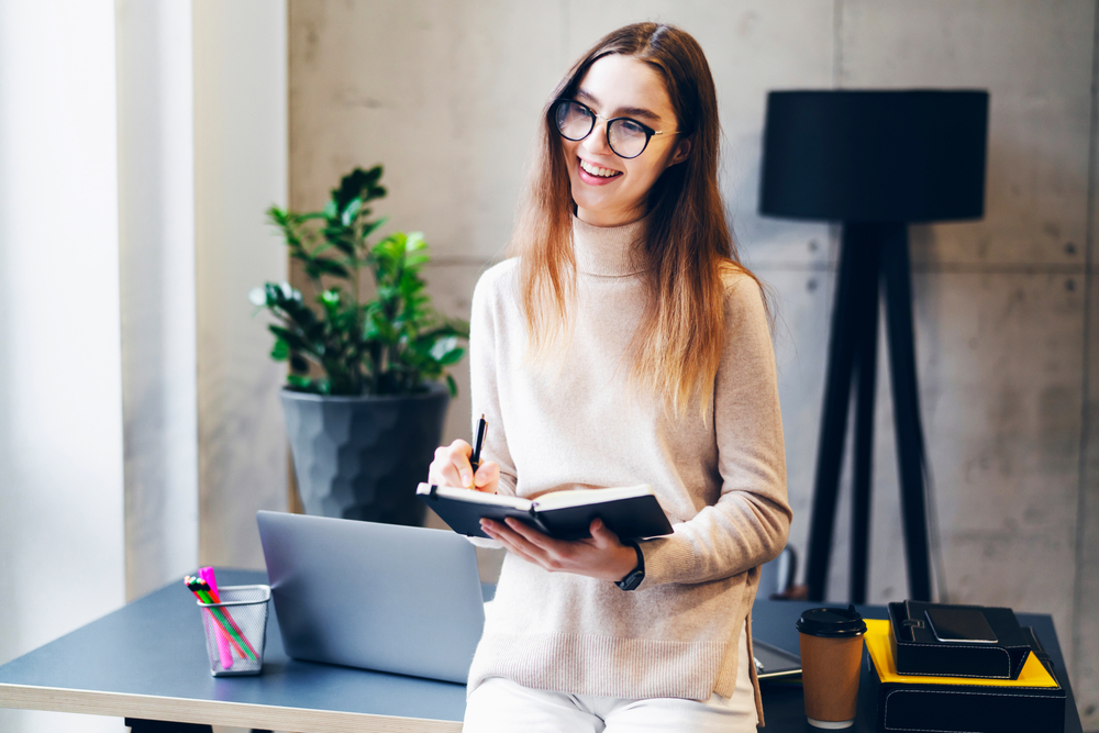 4 Productivity Tips for Content Creators ITVibes, Inc. The Woodlands, TX.